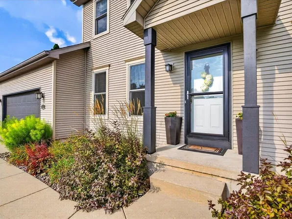 912 Questa Ridge Trl, Verona, WI 53593