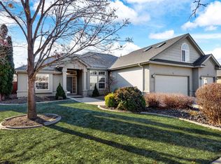 2075 W Cedar Grove St, Meridian, ID 83646