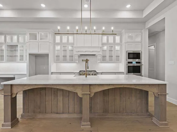 1417 Sire Ct, Aubrey, TX 76227