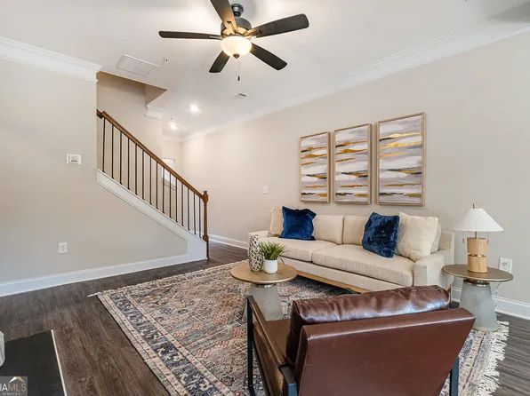 1526 Burberry Aly, Marietta, GA 30008