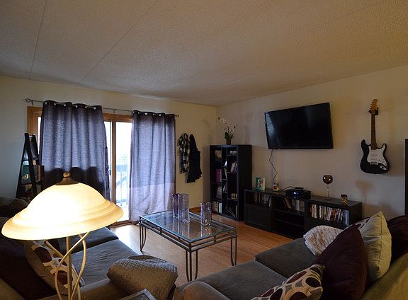2nd image of 10251 Major Ave APT 105