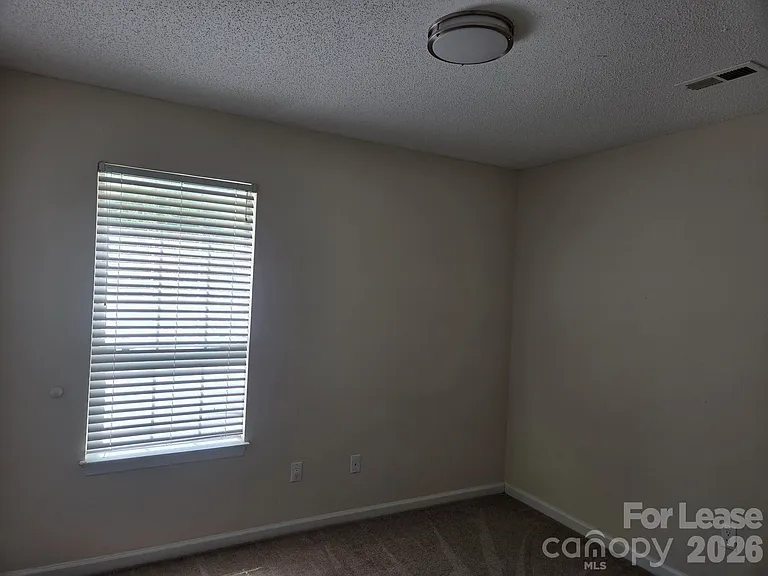 437 Cedarcroft Dr — Photo 12