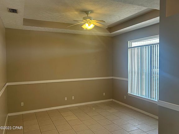 3rd image of 5305 Nicholas Ln