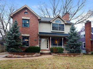 312 Phillippa St, Hinsdale, IL 60521