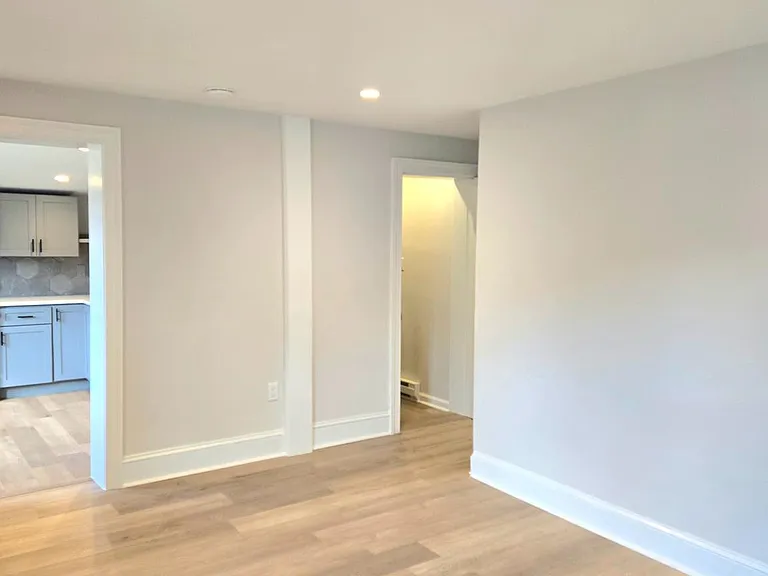 119 Chestnut St #2 — Photo 6