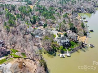 11055 Holiday Cove Dr, Tega Cay, SC 29708
