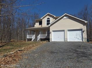 54 Tamarack Ter, Albrightsville, PA 18210