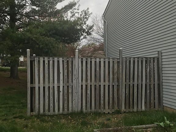 3rd image of 8320 Brookvale Ct