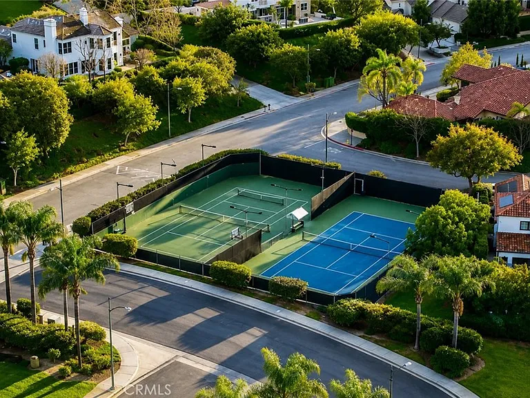 3339 Paseo Del Sol — Photo 46