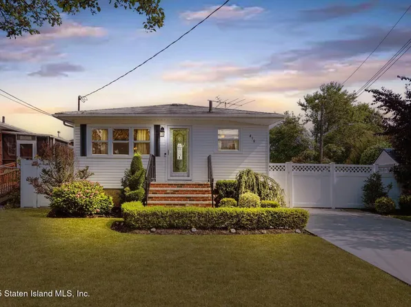 416 Bradford Ave, Staten Island, NY 10309