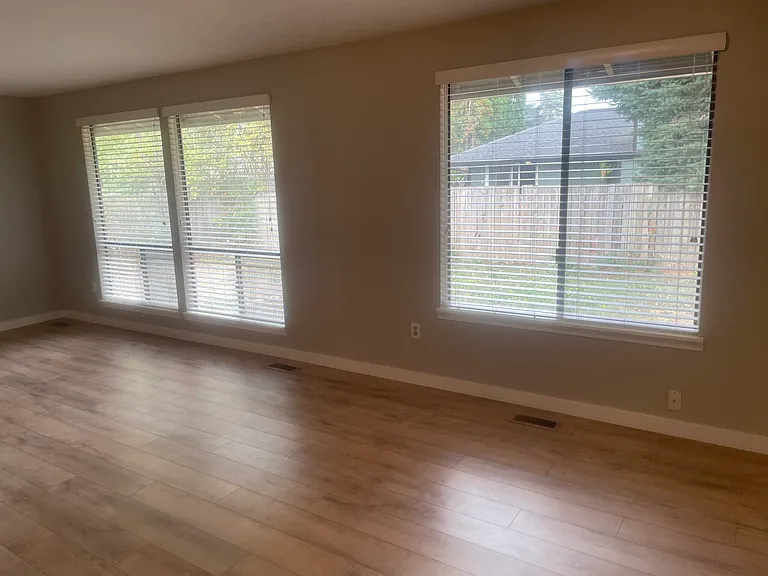2300 205th Pl — Photo 10