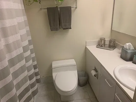 Rented by Vipler Realty | media 12