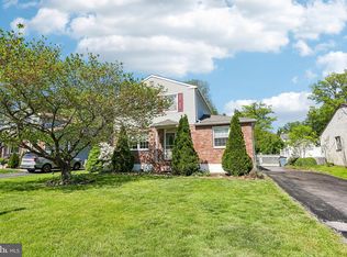 816 Mitchell Ave, Morton, PA 19070