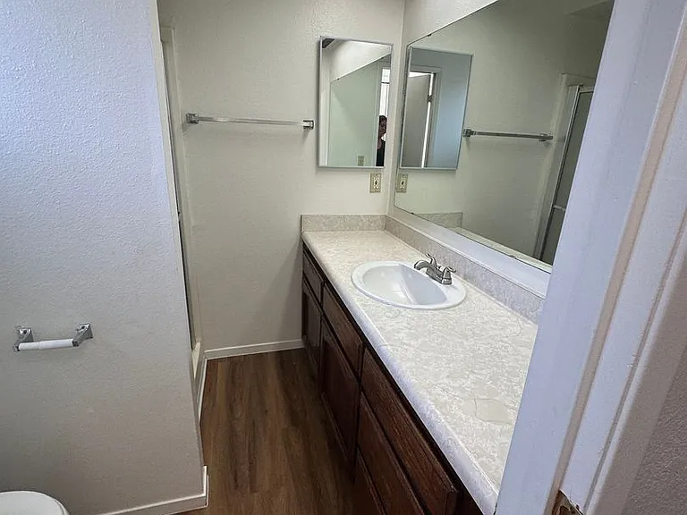 7813 S Laurelglen Blvd — Photo 8