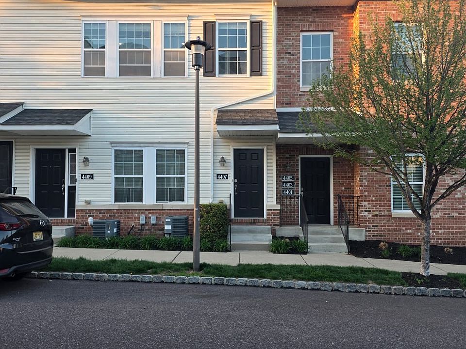 1st image of 4407 Driftwood Dr