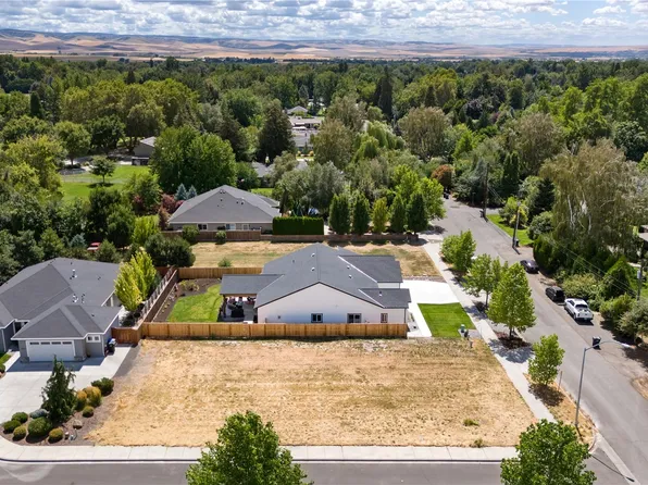 801 Home Avenue, Walla Walla, WA 99362