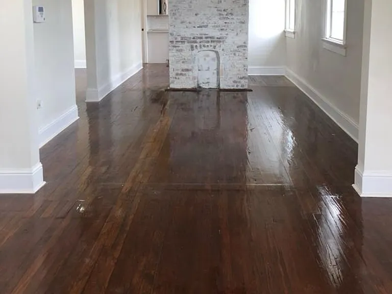 2112 Amelia St — Photo 11