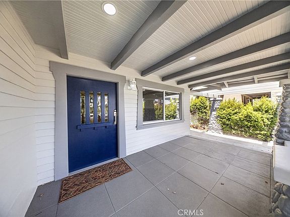 3rd image of 1305 W 46th St