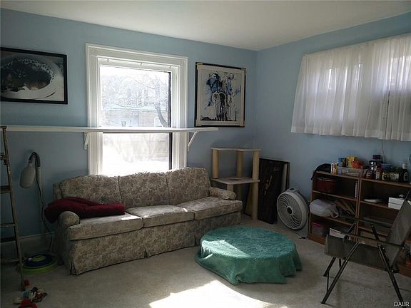 4th image of 1009 Nordale Ave
