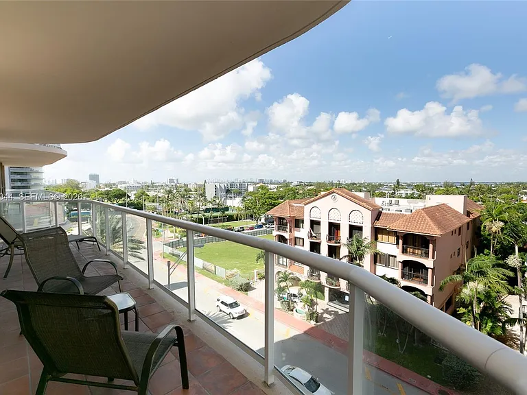 8855 Collins Ave #6F — Photo 3