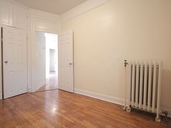 4th image of 25-10 31st Ave #2F