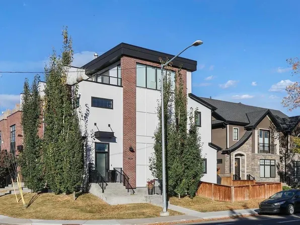 4929 E 20th St SW, Calgary, AB T2T 5A4