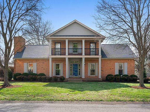 2nd image of 6025 Manor Pl