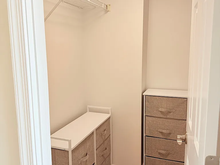 1200 Braddock Pl #409 — Photo 16