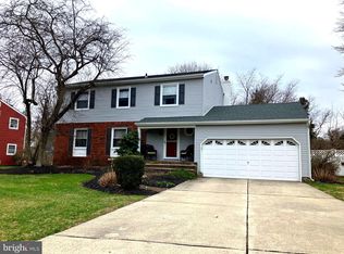 1517 Derbyshire Rd, Yardley, PA 19067