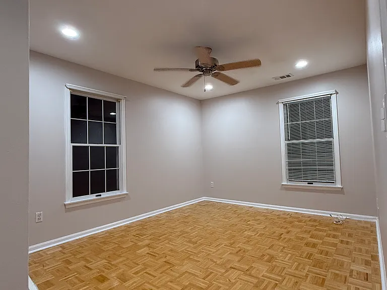 354 Burdock Ct — Photo 5