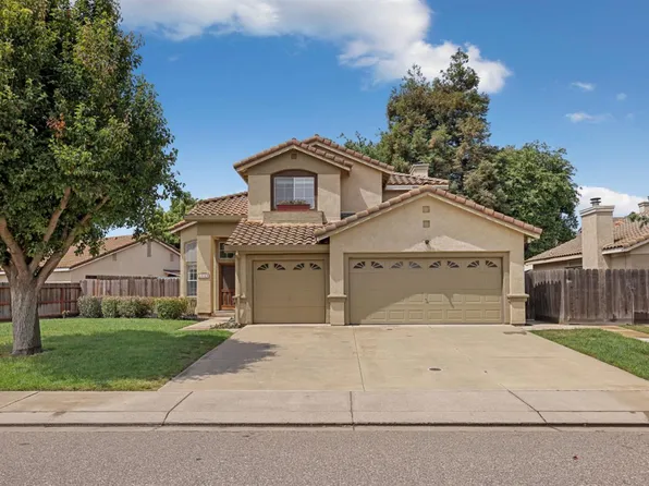 1049 Zumstein Dr, Ripon, CA 95366