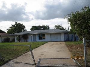 1st image of 114 Wisteria Ave