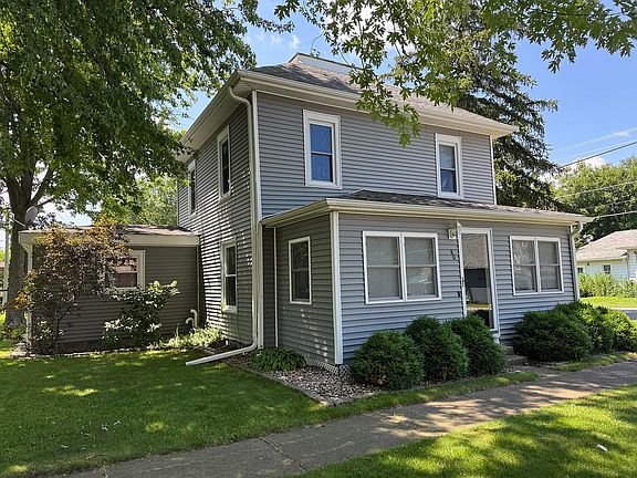 3rd image of 80 Snow St
