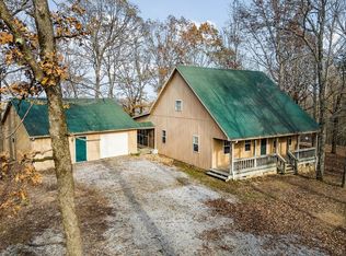 628 Mayfield Brown Rd, Celina, TN 38551