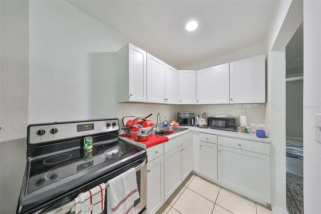 2 bed, 1.0 bath, 650 sqft, $1,400 — Photo 4