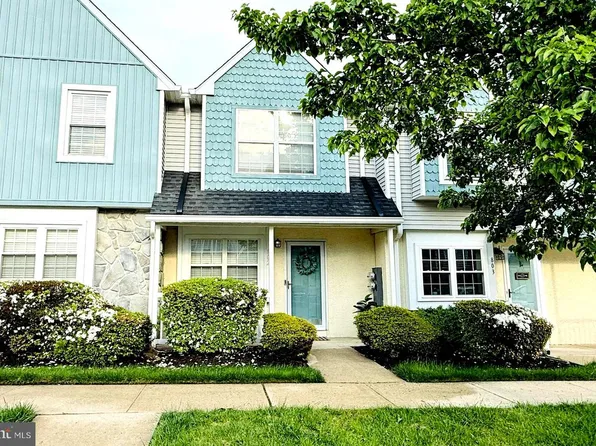 802 Darrett Ct, Sewell, NJ 08080