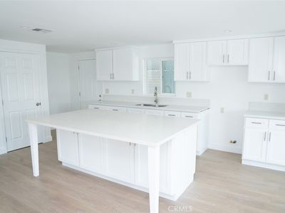 250 N Linden Ave SPACE 207, Rialto, CA, 92376
