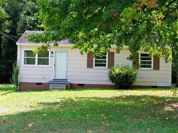 1708 Fairbrother St, Greensboro, NC 27405