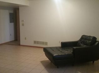 618 Main St APT 4, Adel, IA 50003