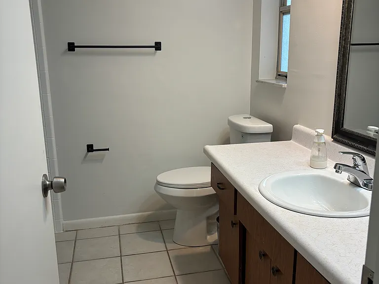 2175 Bramblewood Dr S — Photo 3