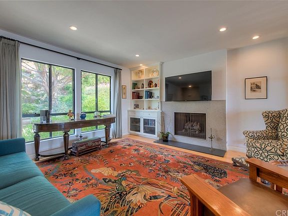 4th image of 1607 Camino De Villas
