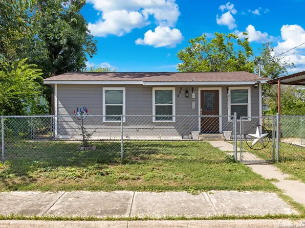 505 Avenue E, Poteet, TX 78065