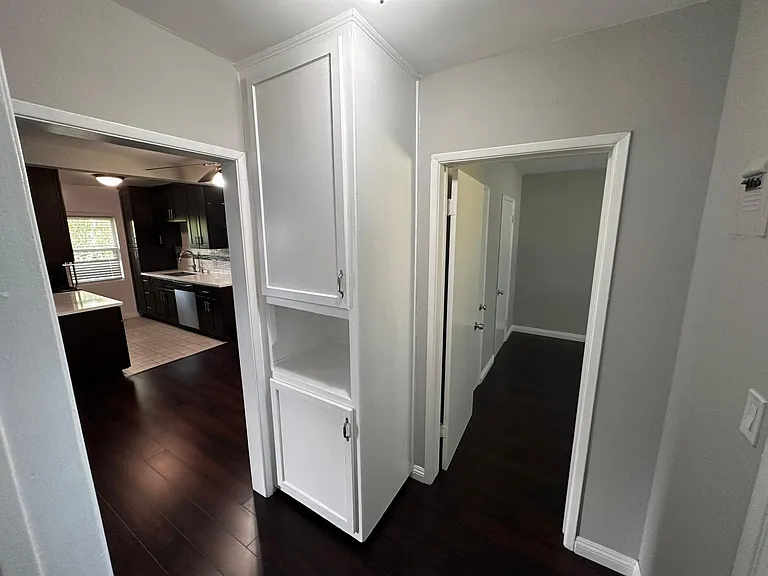 7521 Norton Ave #6 — Photo 12
