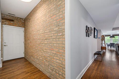 2nd image of 4259 N Ashland Ave APT 2