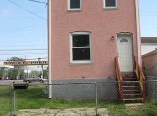 31 Wyandotte St, Lester, PA 19029