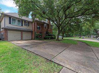 506 Aberdeen Way, Highlands, TX 77562