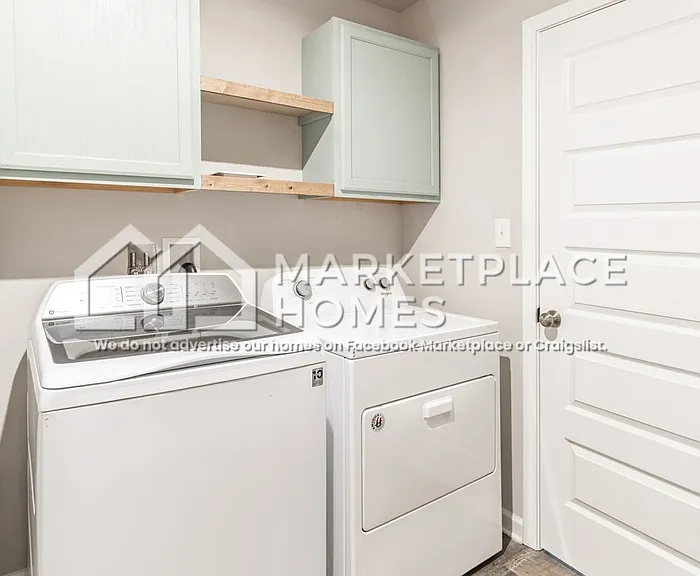 135 Broughton St — Photo 19