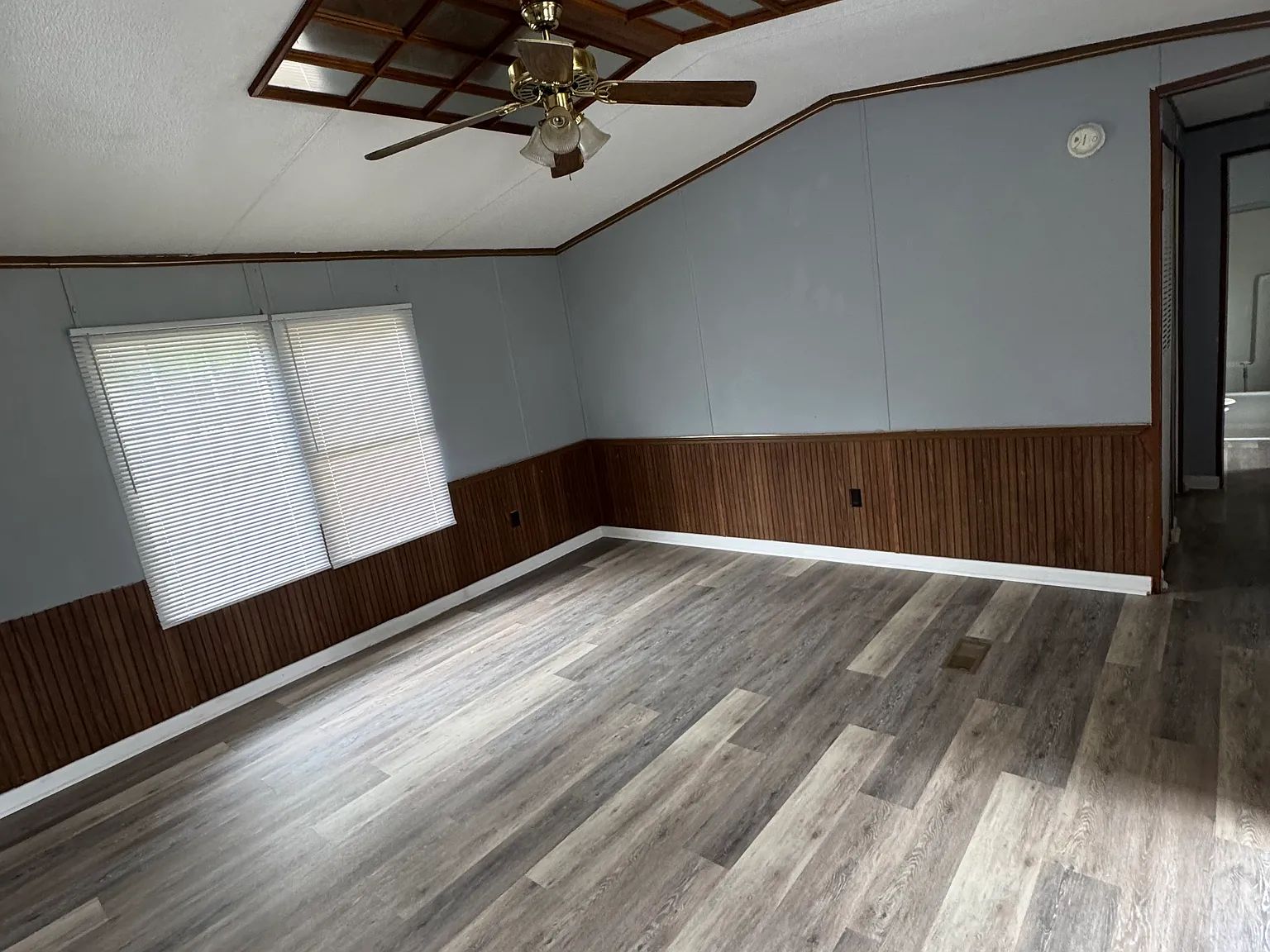 3 bed, 1216 sqft, $1,000 — Photo 3