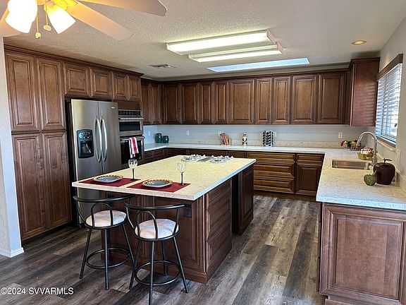 4th image of 1617 S Destry Lane