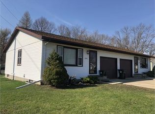 1407 Robin Rd, Waterloo, IA 50701